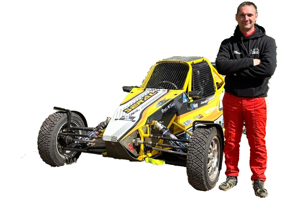 Pilote avec son buggy, Damien CREPEAU